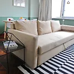 Cosmopolitan Comfort In 4a- By Misha's Place Lisbon